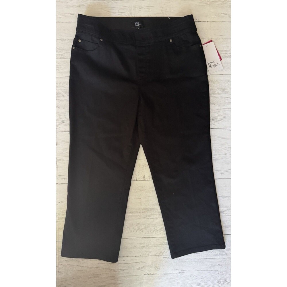 NWT Kim Rogers Black Capris Retail $54.50 Women's Size 6